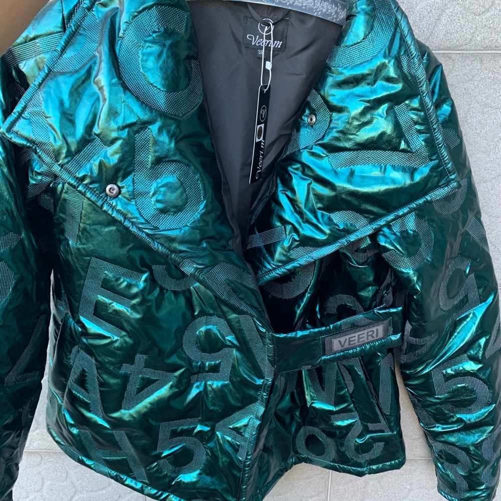 Gorgeous Jacket 2020 !!! - Picture 2 of 6